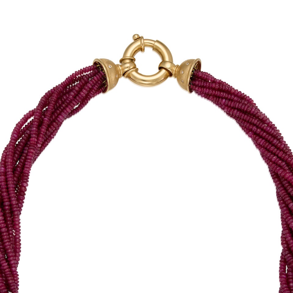 AN 18K GOLD AND RUBY MULTISTRAND NECKLACE - 2