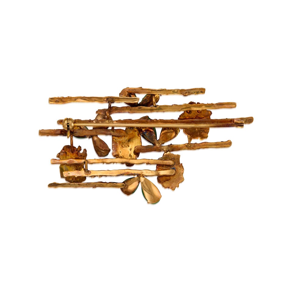 14K GOLD AND JADE BROOCH - 2