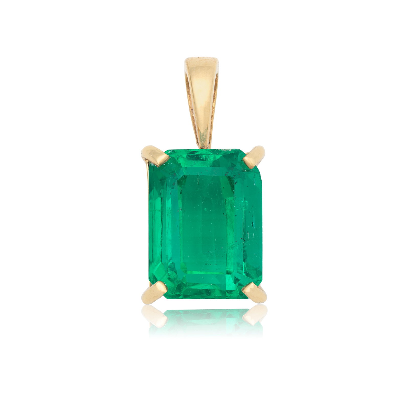 EMERALD SINGLE-STONE PENDANT: EMERALD SINGLE-STONE PENDANT The step-cut emerald weighing 3.28 carats, length 1.7cm Footnotes: GCS: Emerald of Colombian origin with minor amounts of oil in fissures. Report number 5786-2135, dated
