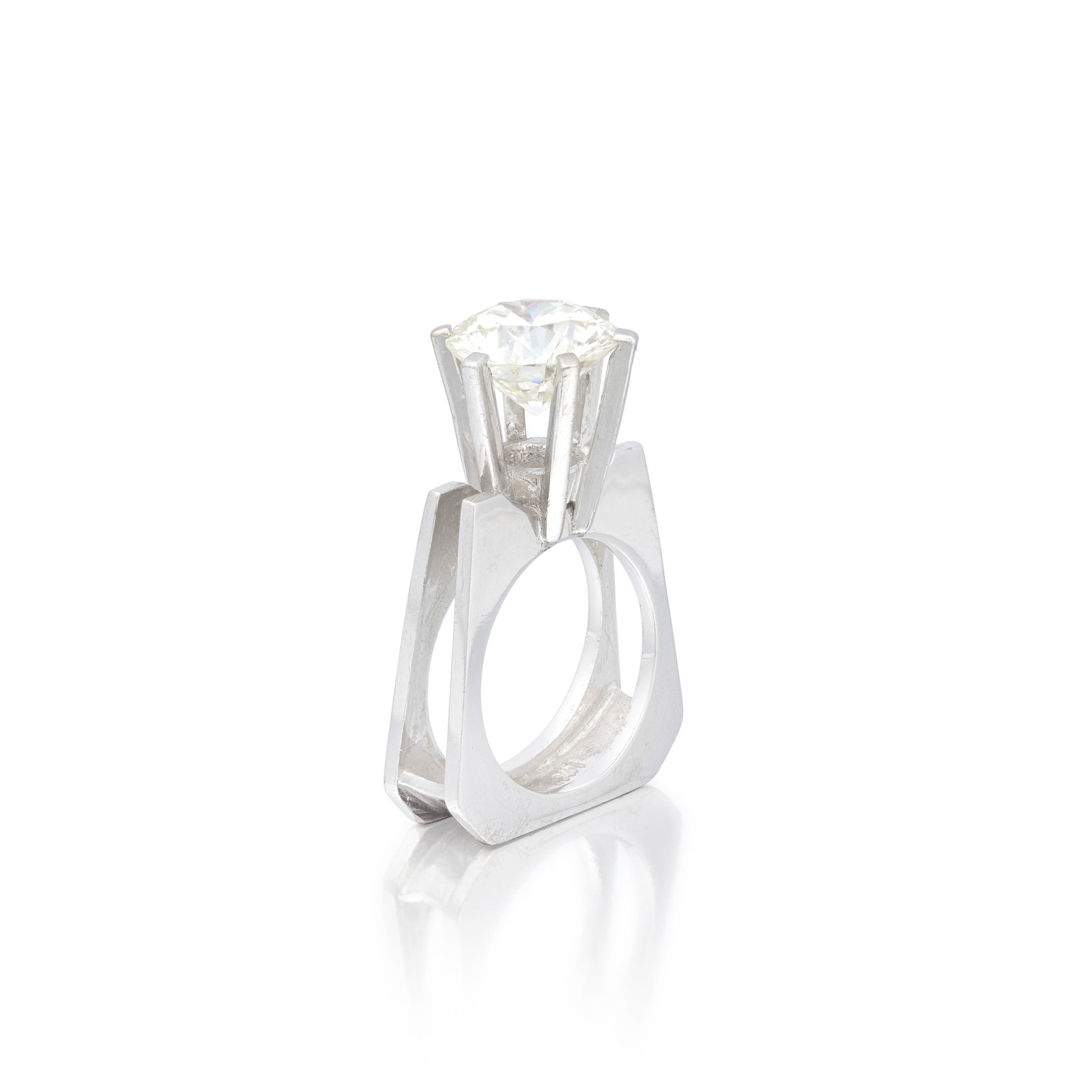 DIAMOND SINGLE-STONE RING: DIAMOND SINGLE-STONE RING The brilliant-cut diamond weighing 4.51 carats, ring size approx. K For further information on this lot please visit Bonhams.com
