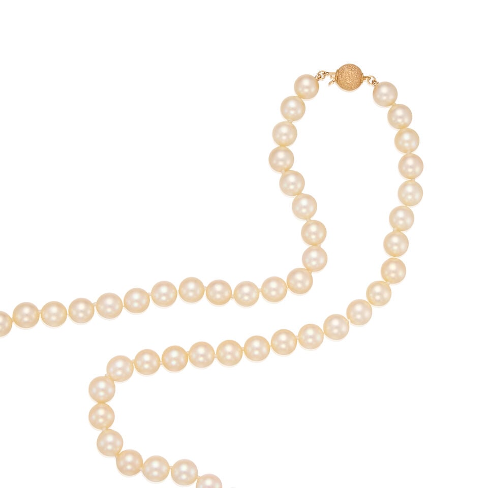 YELLOW GOLD AND CULTURED PEARL STRAND NECKLACE - 3