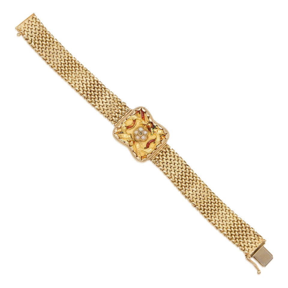 14K YELLOW GOLD, CULTURED PEARL, AND ENAMEL BRACELET: 14K YELLOW GOLD, CULTURED PEARL, AND ENAMEL BRACELET • Five cultured pearls measuring approximately 2.65mm in diameter • Enamel throughout the piece • Length 6 1/2 in. •