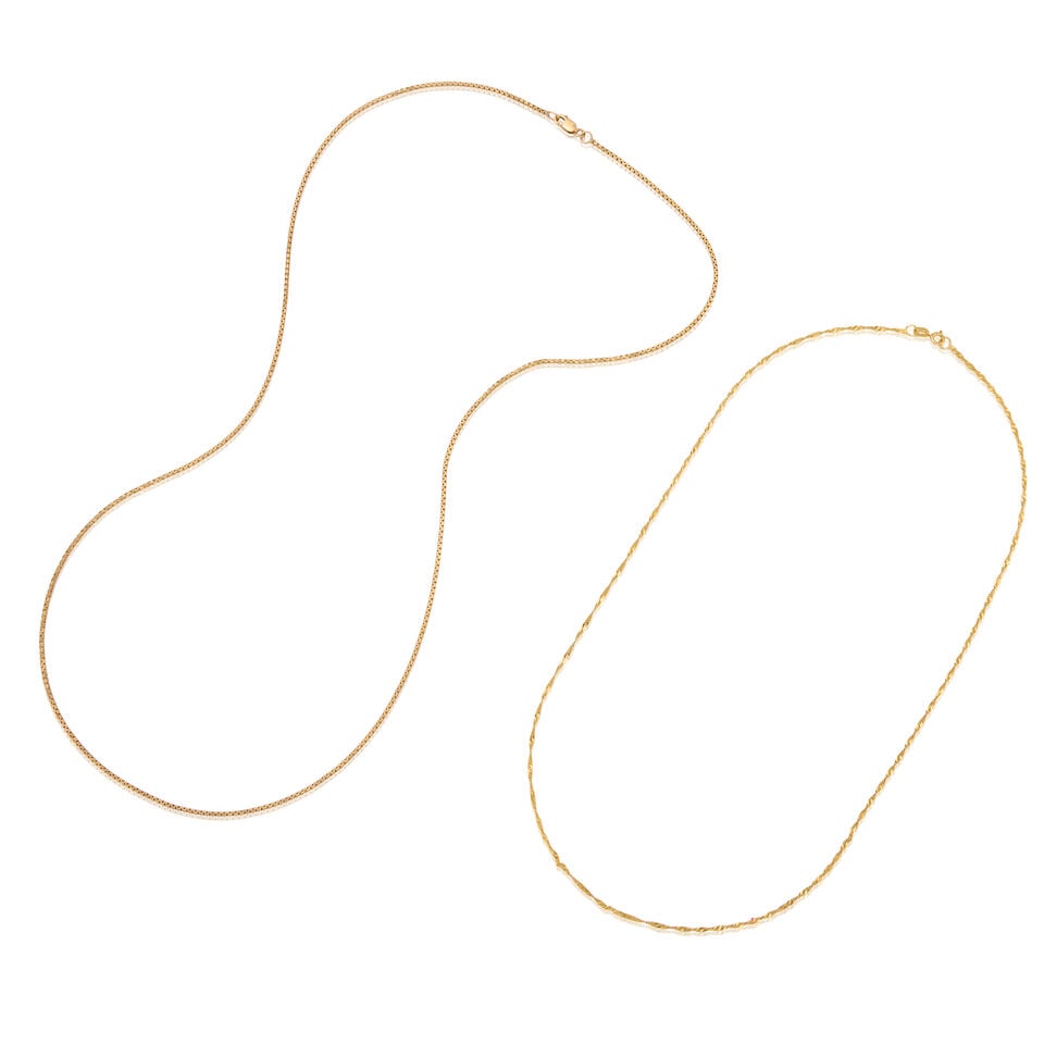 TWO GOLD CHAIN NECKLACES (1 of 3)