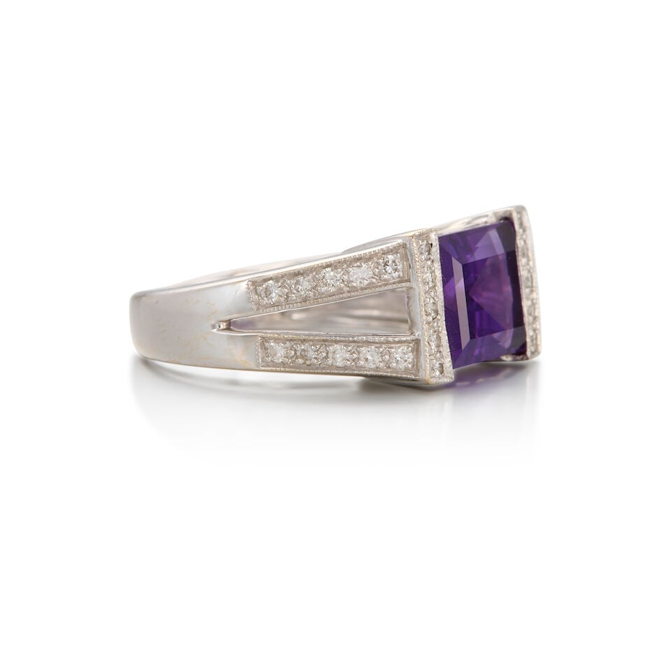 18K WHITE GOLD, AMETHYST, AND DIAMOND RING - 2