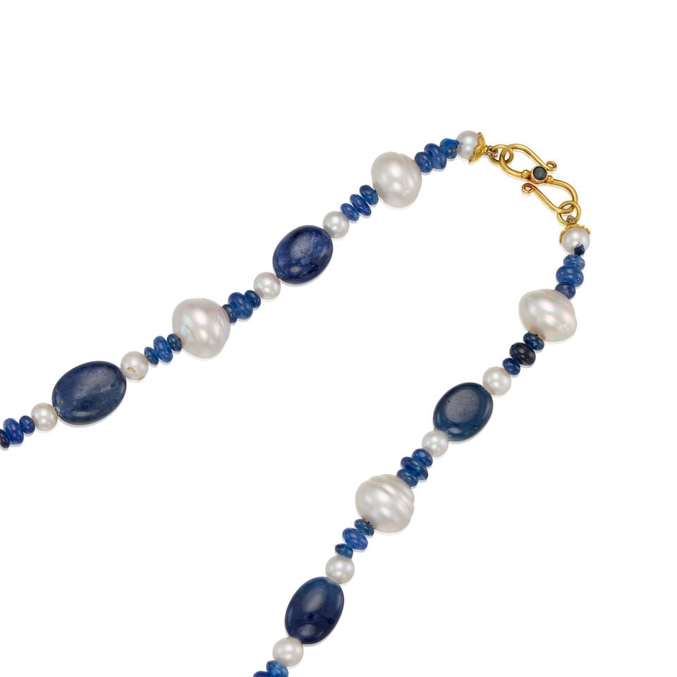 16K YELLOW GOLD, CULTURED PEARL, AND SAPPHIRE NECKLACE - 2