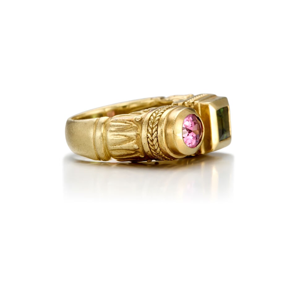 SIEDENGANG: 18K YELLOW GOLD AND TOURMALINE RING - 2