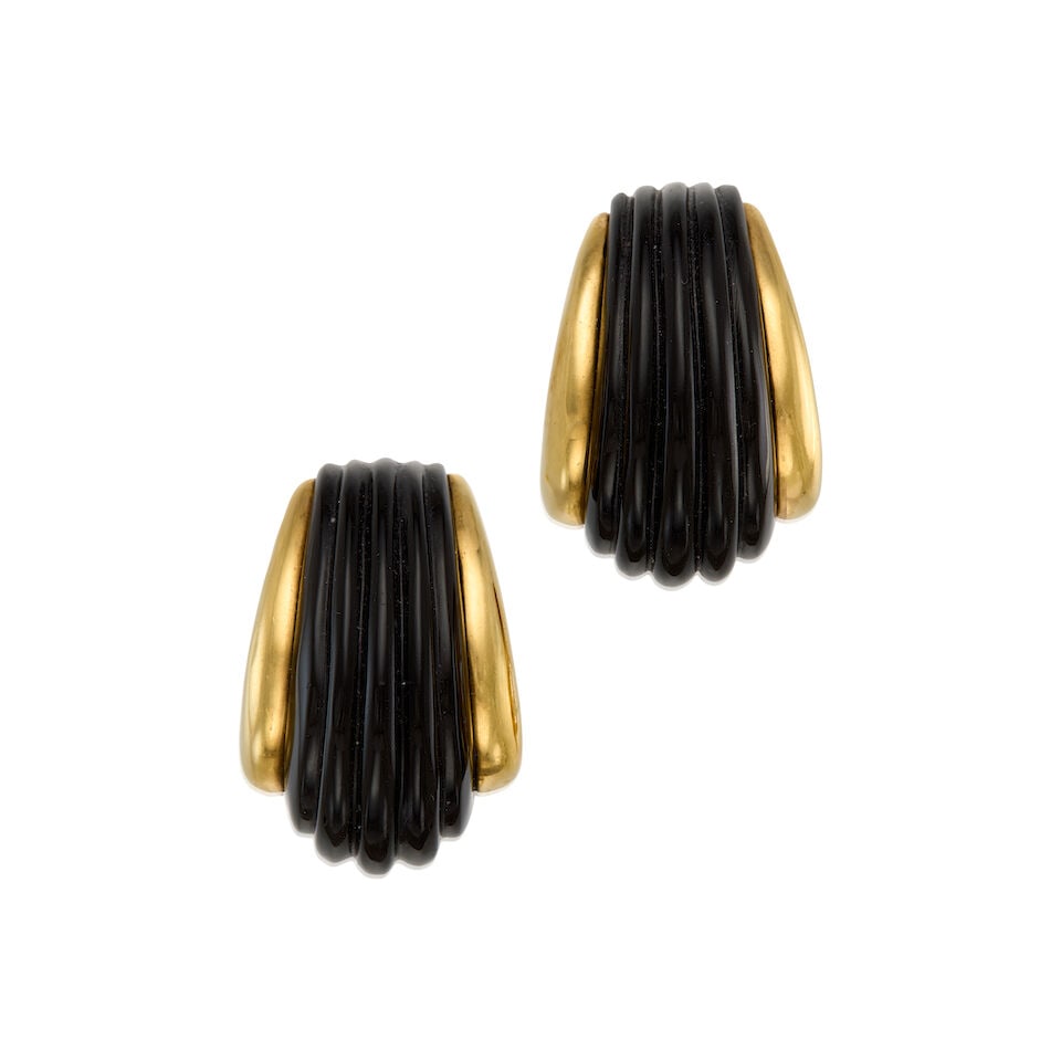 GOLD AND ONYX EARRINGS (1 of 2)