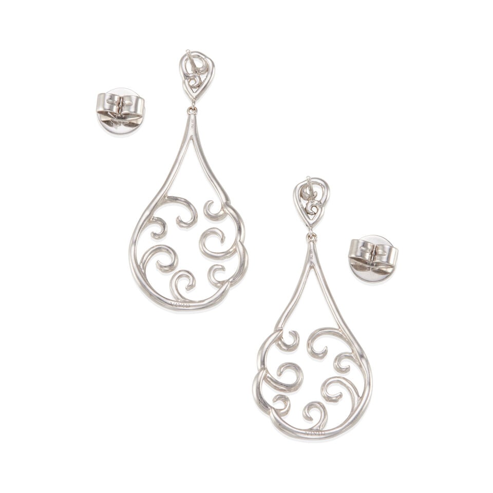 18K WHITE GOLD AND DIAMOND DROP EARRINGS - 2