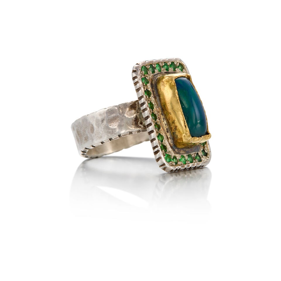 A GOLD, STERLING SILVER, OPAL AND TSAVORITE RING - 2