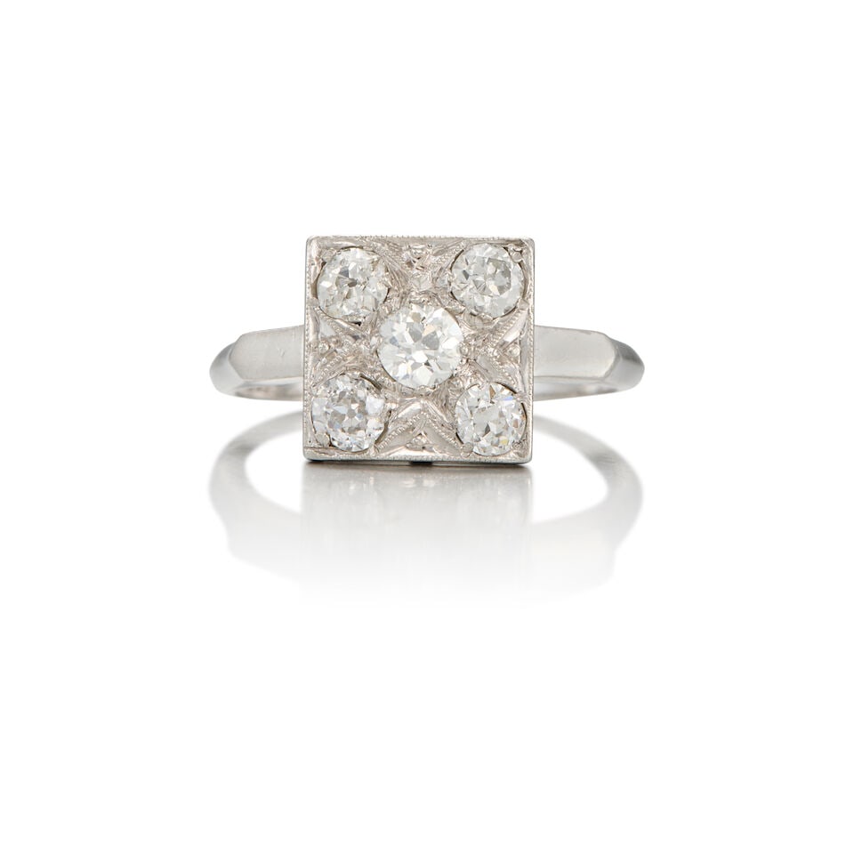 PLATINUM AND DIAMOND RING: PLATINUM AND DIAMOND RING • Five old european-cut diamonds weighing approximately 0.85 carat total • Size 6 3/8 • Estimated gross weight: 4.90 grams Footnotes: OVERALL CONDITION: