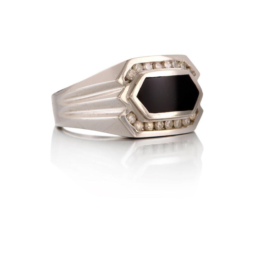 14K WHITE GOLD, ONYX AND DIAMOND RING - 2