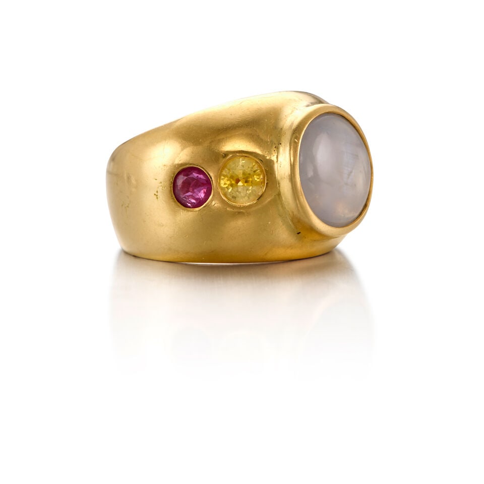 17K GOLD, STAR SAPPHIRE, SAPPHIRE AND RUBY RING - 2