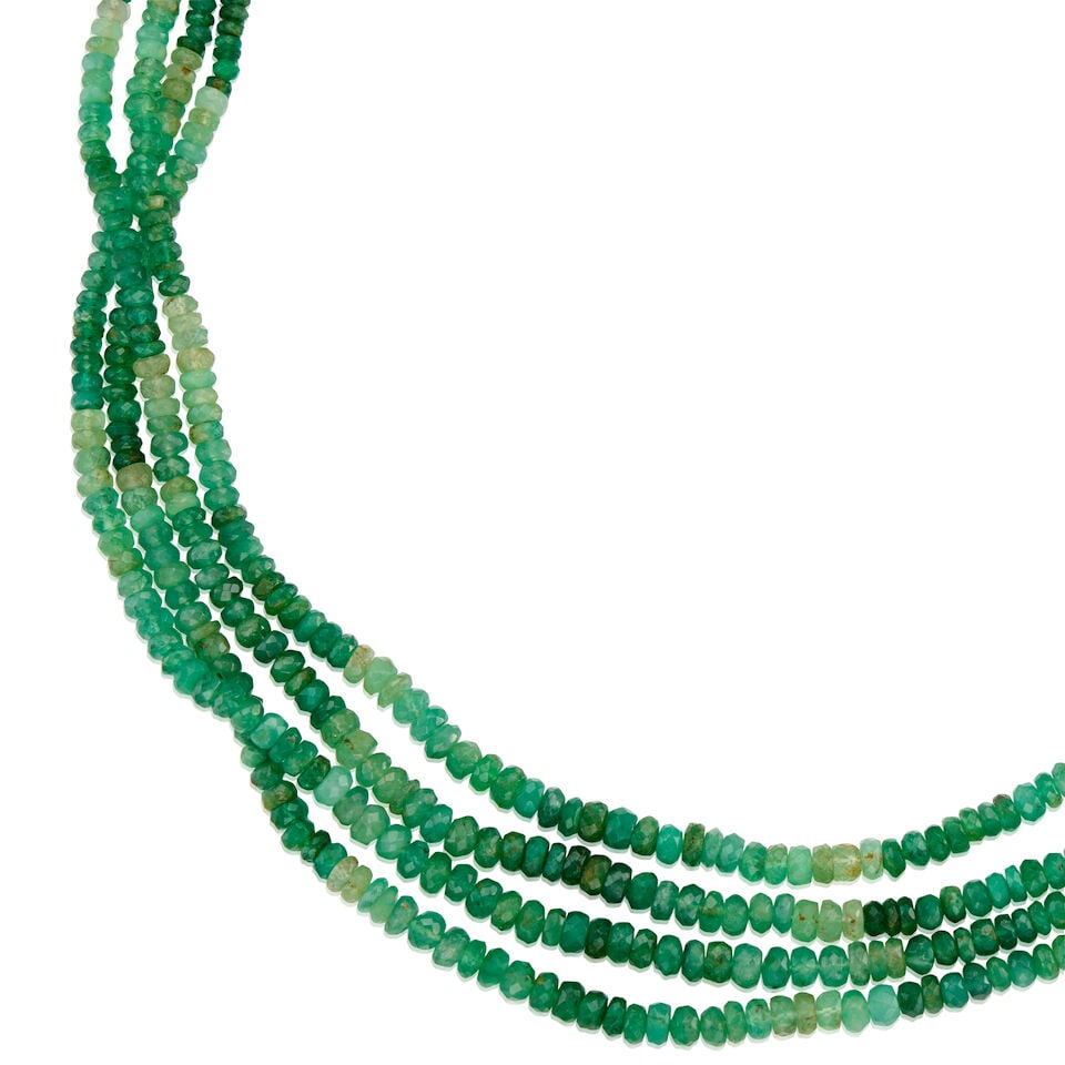 A GOLD AND EMERALD NECKLACE - 2