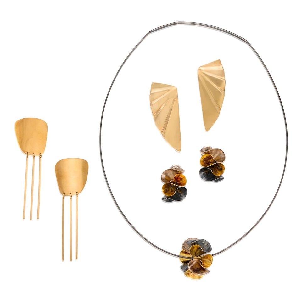 A GOLD, STERLING SILVER NECKLACE AND EARRINGS: A GOLD, STERLING SILVER NECKLACE AND EARRINGS • A 18K gold and sterling silver pendant, measures 1 in. 1 in. and a sterling silver wire necklace, length 16 in. • A pair of 18K white,