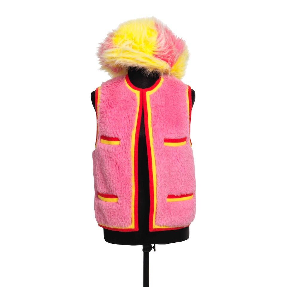 A CHANEL PINK AND YELLOW VEST AND HAT ENSEMBLE Karl Lagerfeld, Fall 1994: A CHANEL PINK AND YELLOW VEST AND HAT ENSEMBLE Karl Lagerfeld, Fall 1994 Alpaca wool blend, the vest Look 46, 34, the hat Look 07. (2) Footnotes: Lagerfeld's Fall/Winter 1994 Chanel collection
