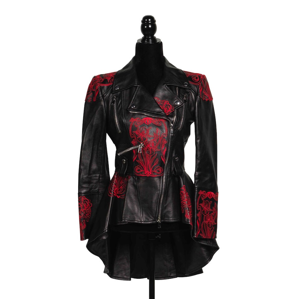 A GROUP OF LOOKS WORN TO THE HOME FOR THE HOLIDAYS BENEFIT SHOWS FEATURING ALEXANDER MCQUEEN AND...: A GROUP OF LOOKS WORN TO THE HOME FOR THE HOLIDAYS BENEFIT SHOWS FEATURING ALEXANDER MCQUEEN AND VIVIENNE WESTWOOD 2018-2019 Comprising a House of CB silver 'Luisa' sparkly bustier mini dress, large, 