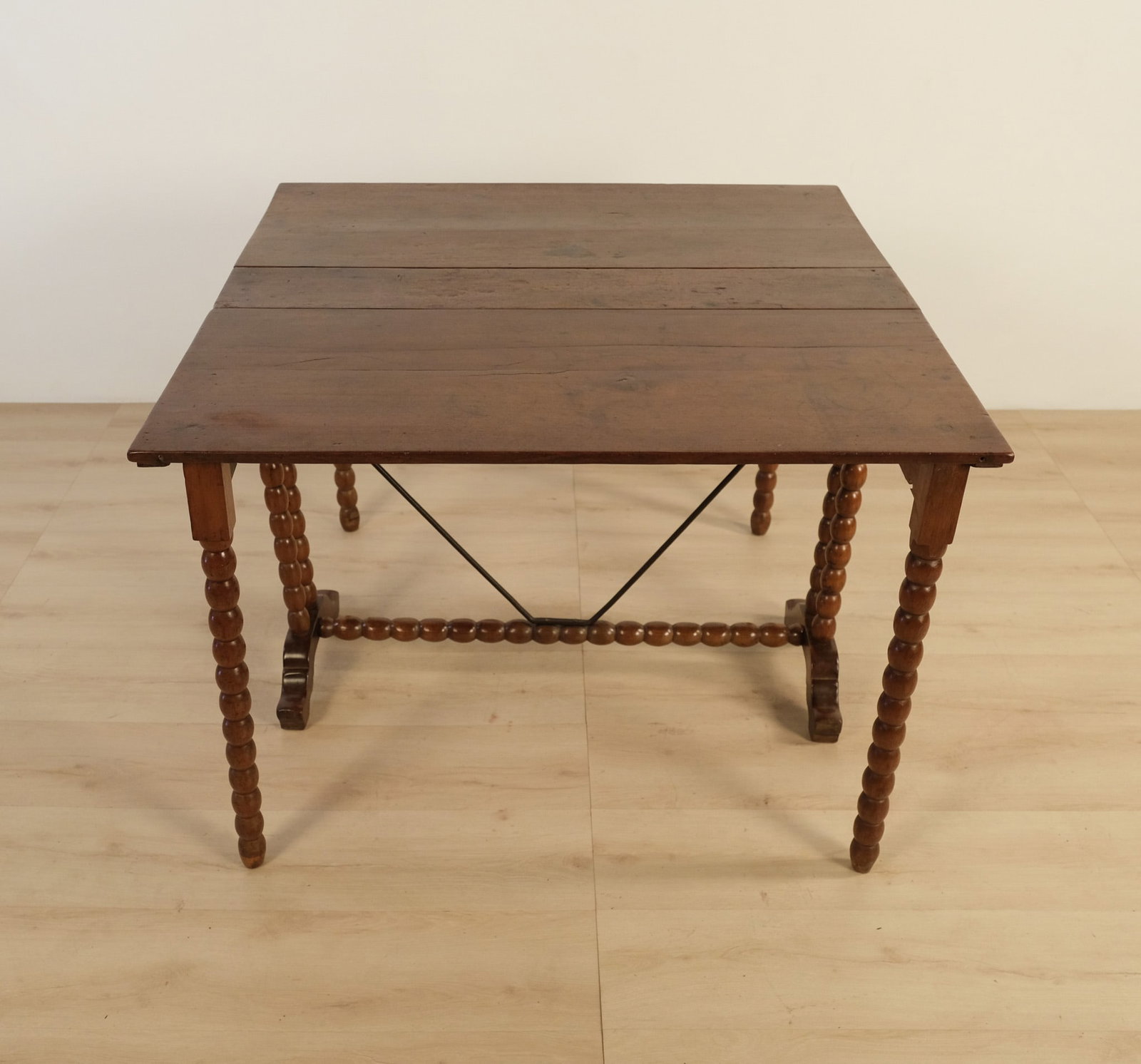 Italian Extendable Table - 3