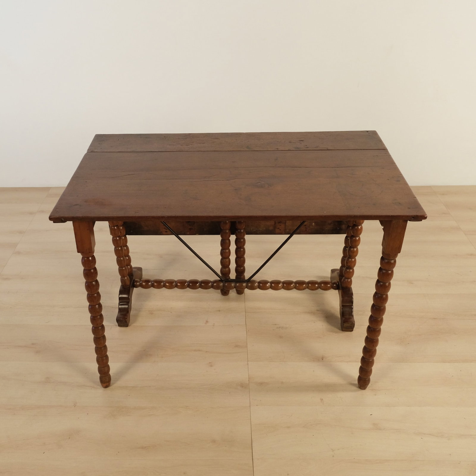 Italian Extendable Table - 4