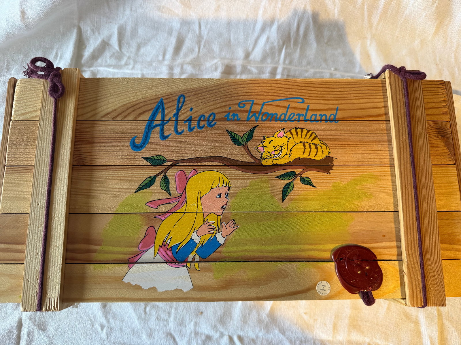 Polonaise Alice in Wonderland (1 of 2)