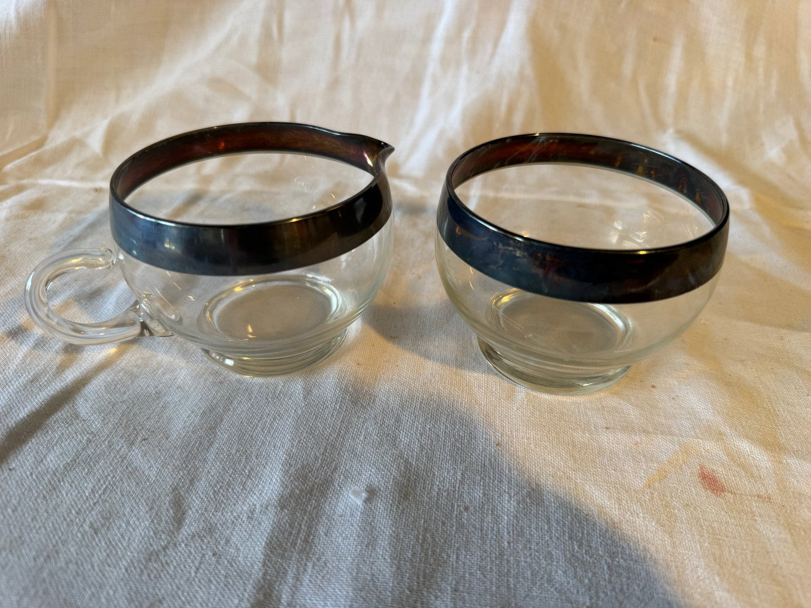 Dorothy Thorpe Cream and Sugar (1 of 3)