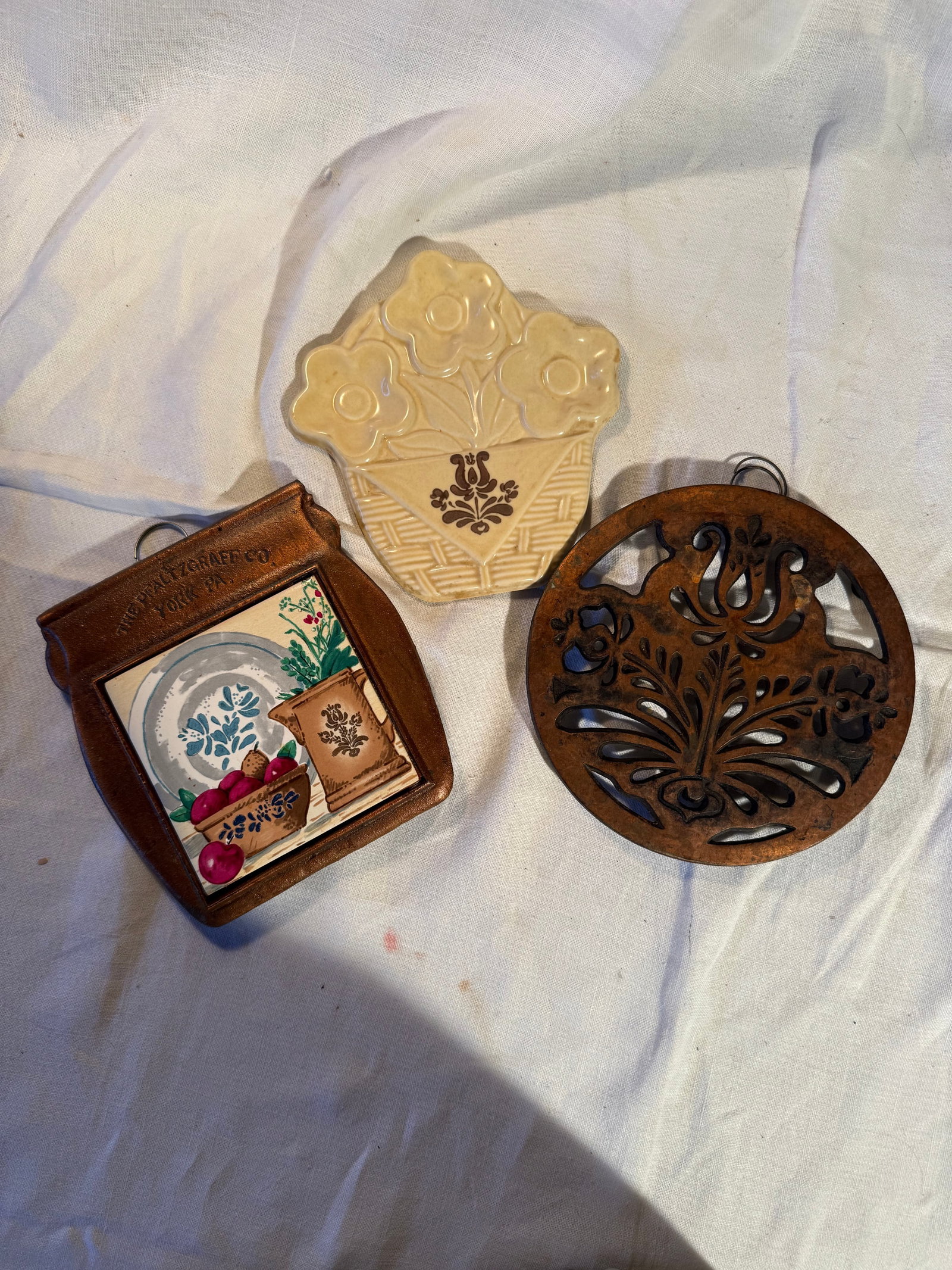 Pfaltzgraff Trivets: 3 pieces