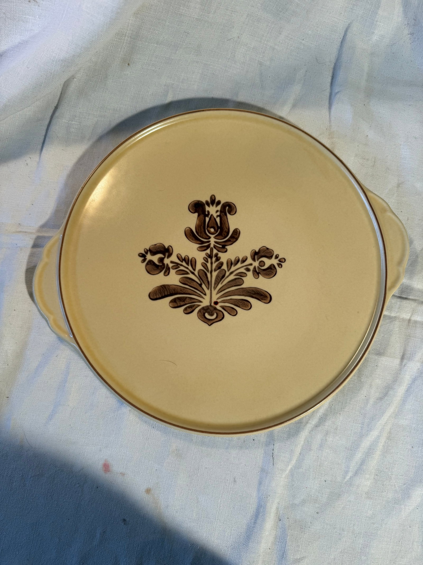 Pfaltzgraff Large Trivet: 13in x 11.25in