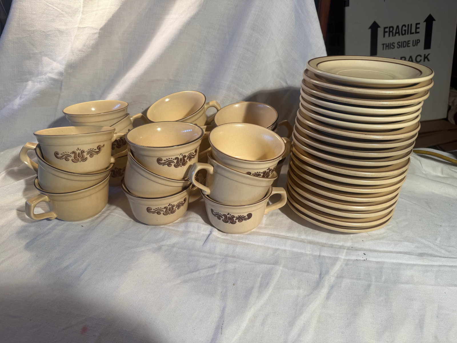 Pfaltzgraff Teacups and saucers: 18 sets