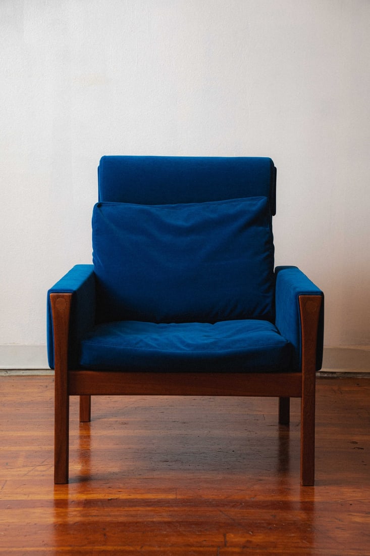 Hans Wegner AP 62 Highback Lounge Chair in Teak for AP Stolen, Reupholstered (1 of 10)