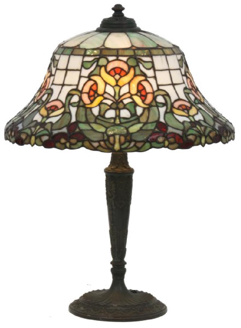 19 in. Wilkinson Leaded Table Lamp (1 of 10)
