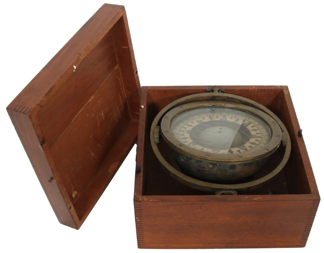 E.S. Ritchie Boxed Wet Compass (1 of 8)