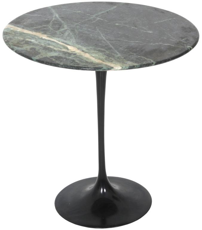 Euro Saarinen “Tulip” Knoll Table: Eero Saarinen, "Tulip" Knoll side table has a circular green and white striated marble top with tapered bottom edge which is attached to a painted black trumpeted pedestal on a circular platform base.