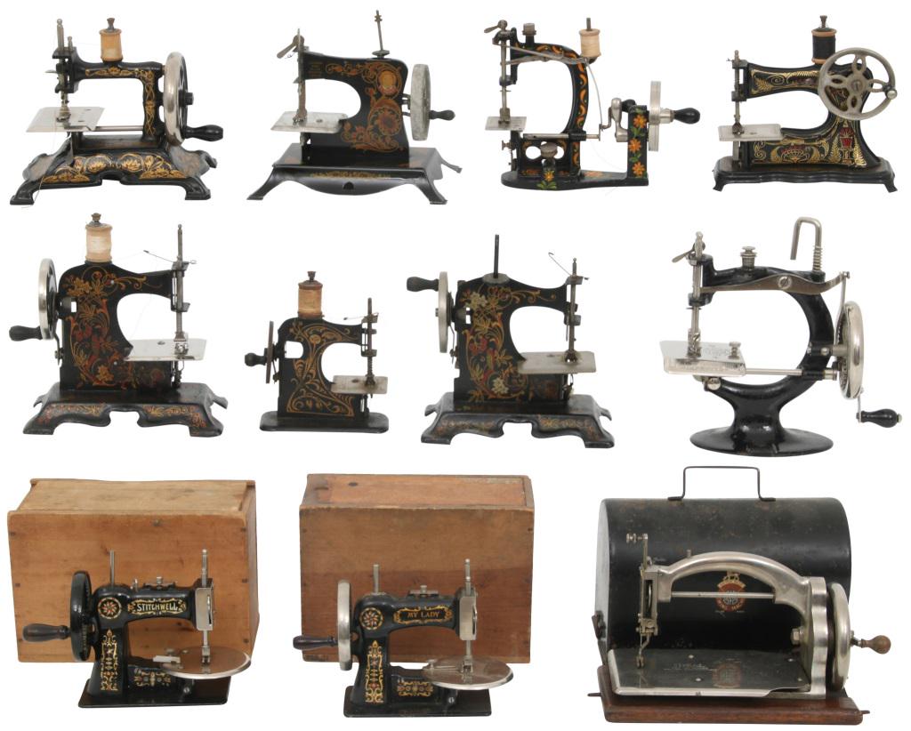 Group of 11 Miniature Sewing Machines: Group of 11 miniature sewing machines, 20th century.