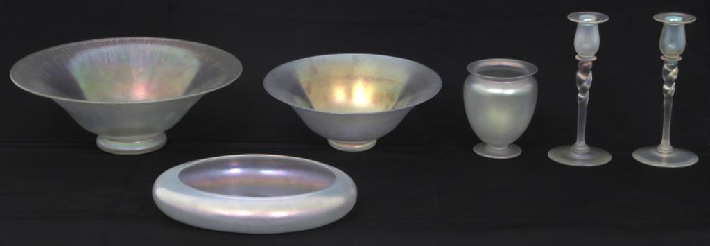 Lot of Six Steuben Verre De Soie Items: Lot of six Steuben Verre De Soie items include a pair of candlesticks, two footed bowls, a vase and a low form bowl. All pieces are in very good condition with no damage or repair and are unsigned. Ca