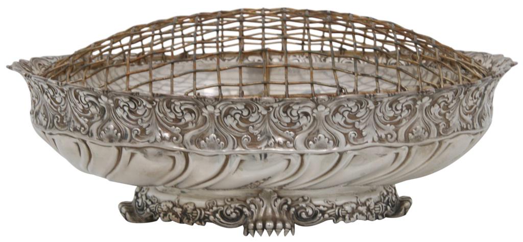 Tiffany & Co. Sterling Silver Vegetable Bowl (1 of 10)