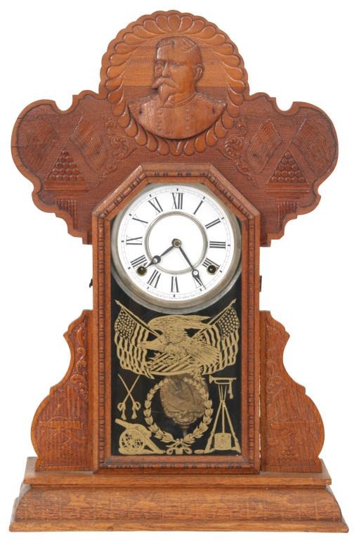 Ingraham "General Lee" Pressed Oak Mantel Clock (1 of 14)