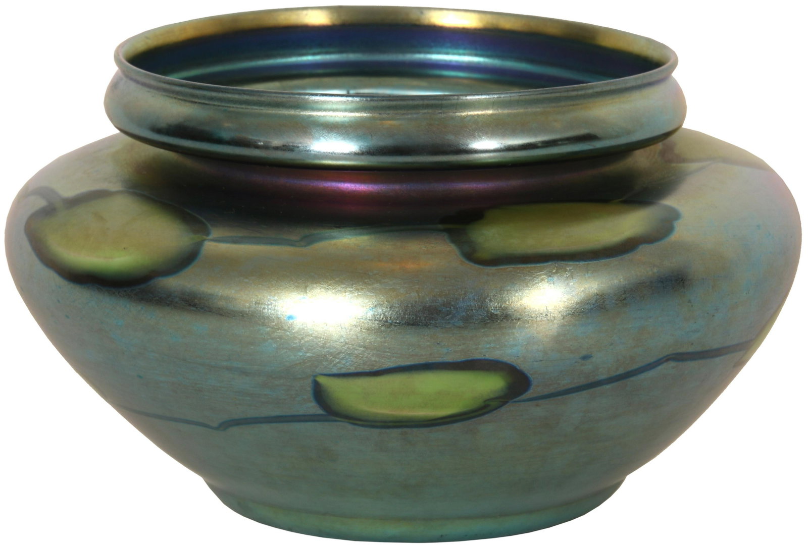 Tiffany Studios "Leaf and Vine" Bowl: Tiffany Studios "Leaf and Vine" Bowl early 20th century Favrile glass signed "L.C. Tiffany-Favrile, 1520" 4 1/2 x 8 1/4 inches