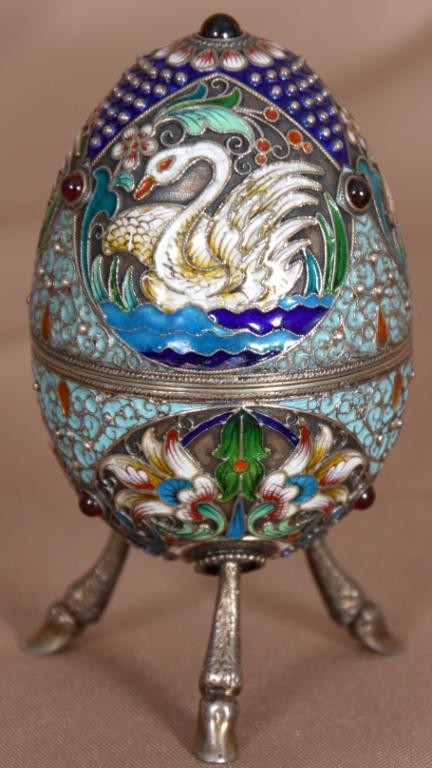 Small Russian Enamel Egg w/ Swan and Jewels.: Small Russian Enamel Egg w/ Swan and Jewels on Hoofed Feet. Early 20th C. Moscow, gold washed interior