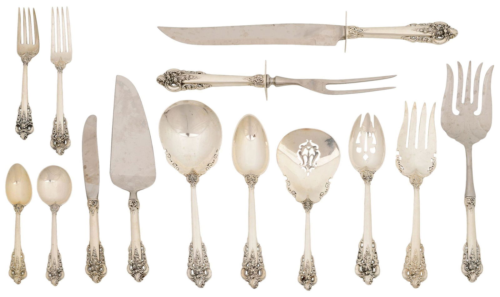 Wallace Sterling Silver 106-Piece "Grand Baroque" (1 of 7)