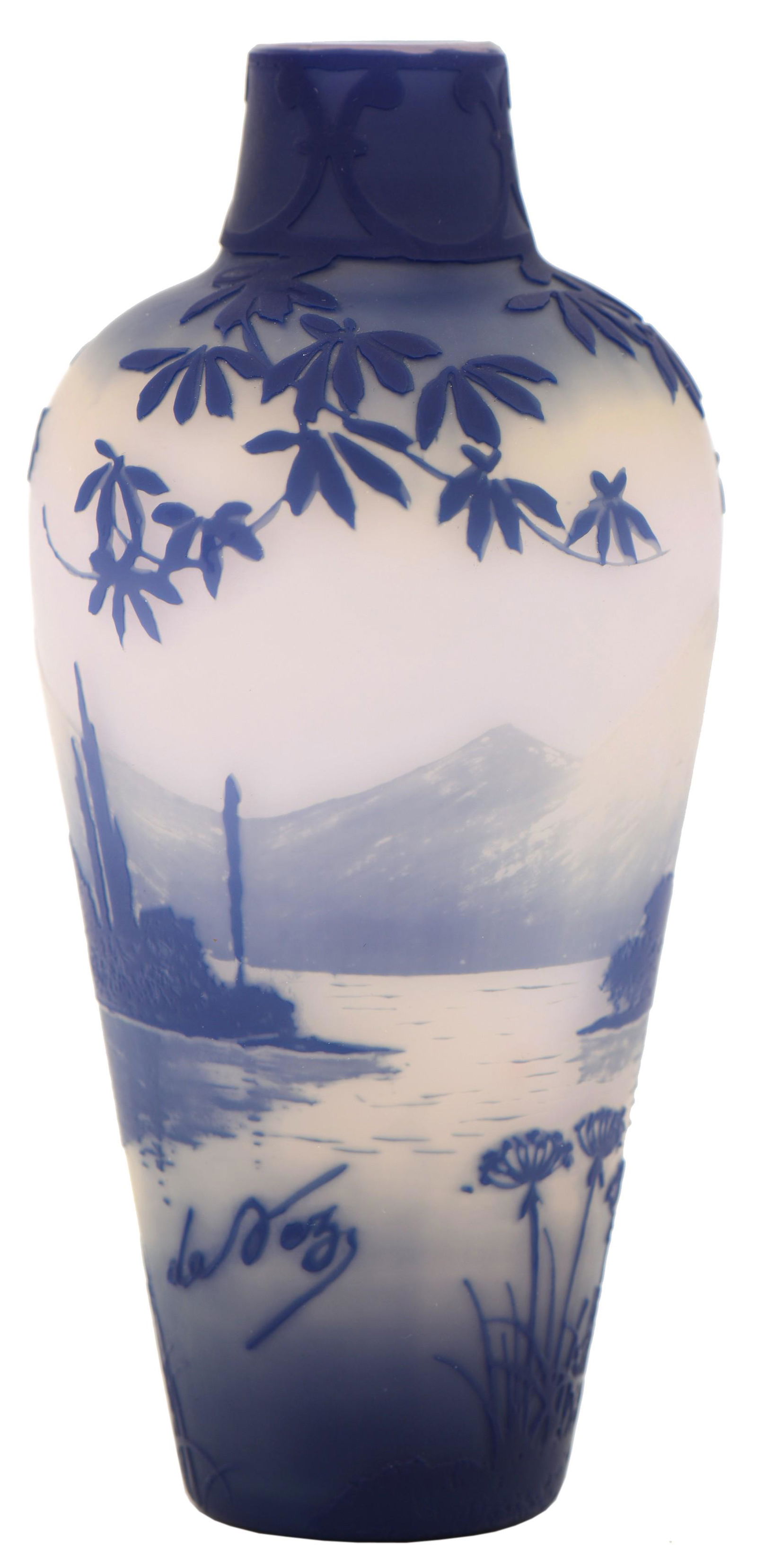 Devez Scenic Cameo Glass Vase (1 of 6)