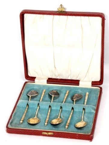 Set of 6 Russian & Niello Demitasse Spoons: Set of 6 Russian & Niello Demitasse Spoons. A checkered niello pattern with a shield on the back, double twisted handles with acorn finial; in case. Mikhail Mikhailovich Karpinskiì makers mark, assay