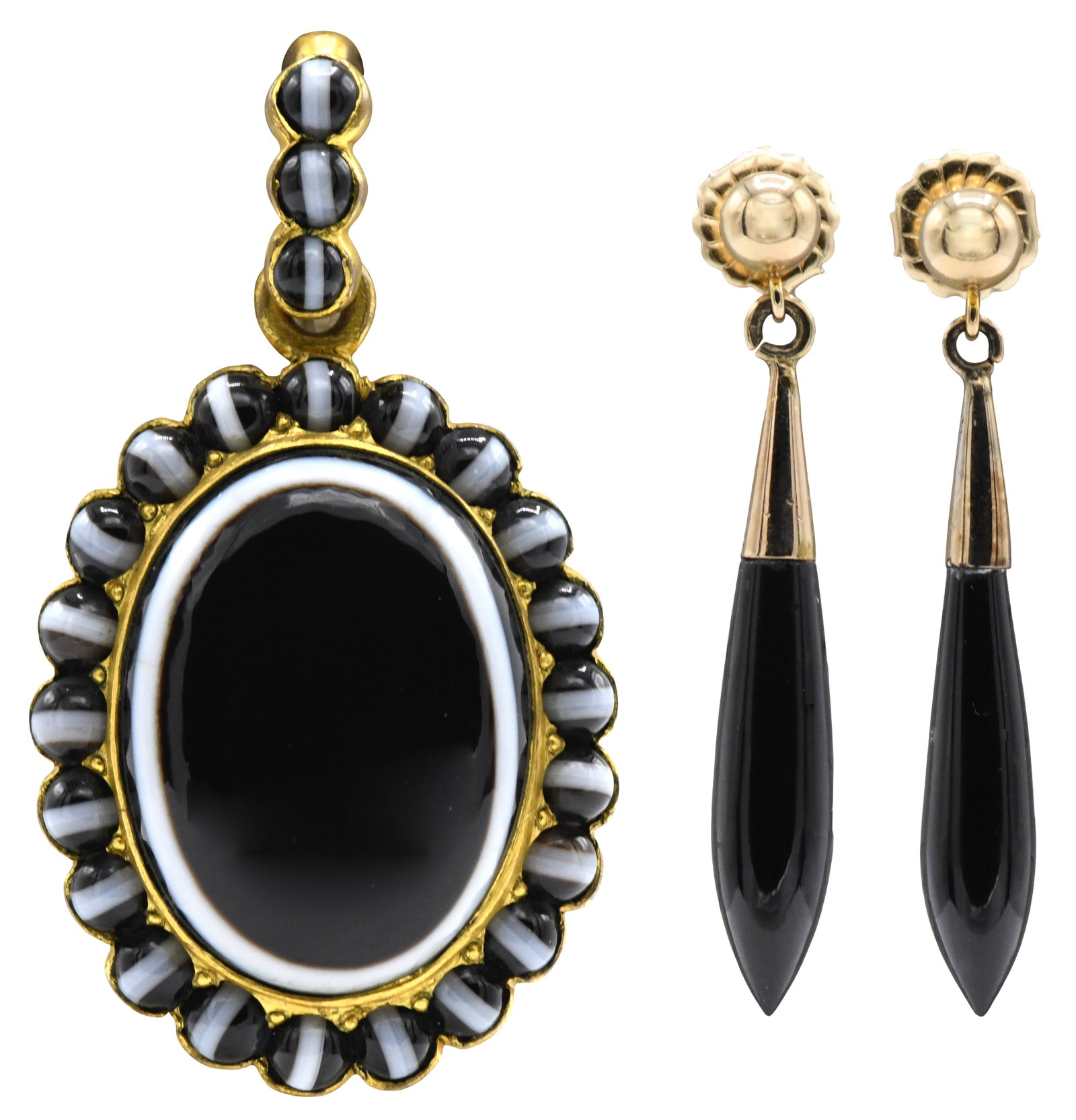 Bulls Eye Agate Pendant/Locket & Black Onyx Earrings: Bulls Eye Agate Pendant/Locket & Black Onyx Earrings the gold plated pendant/locket centers an oval bulls eye agate cabochon bordered and accented by smaller round bulls eye agate cabochons, length 2 