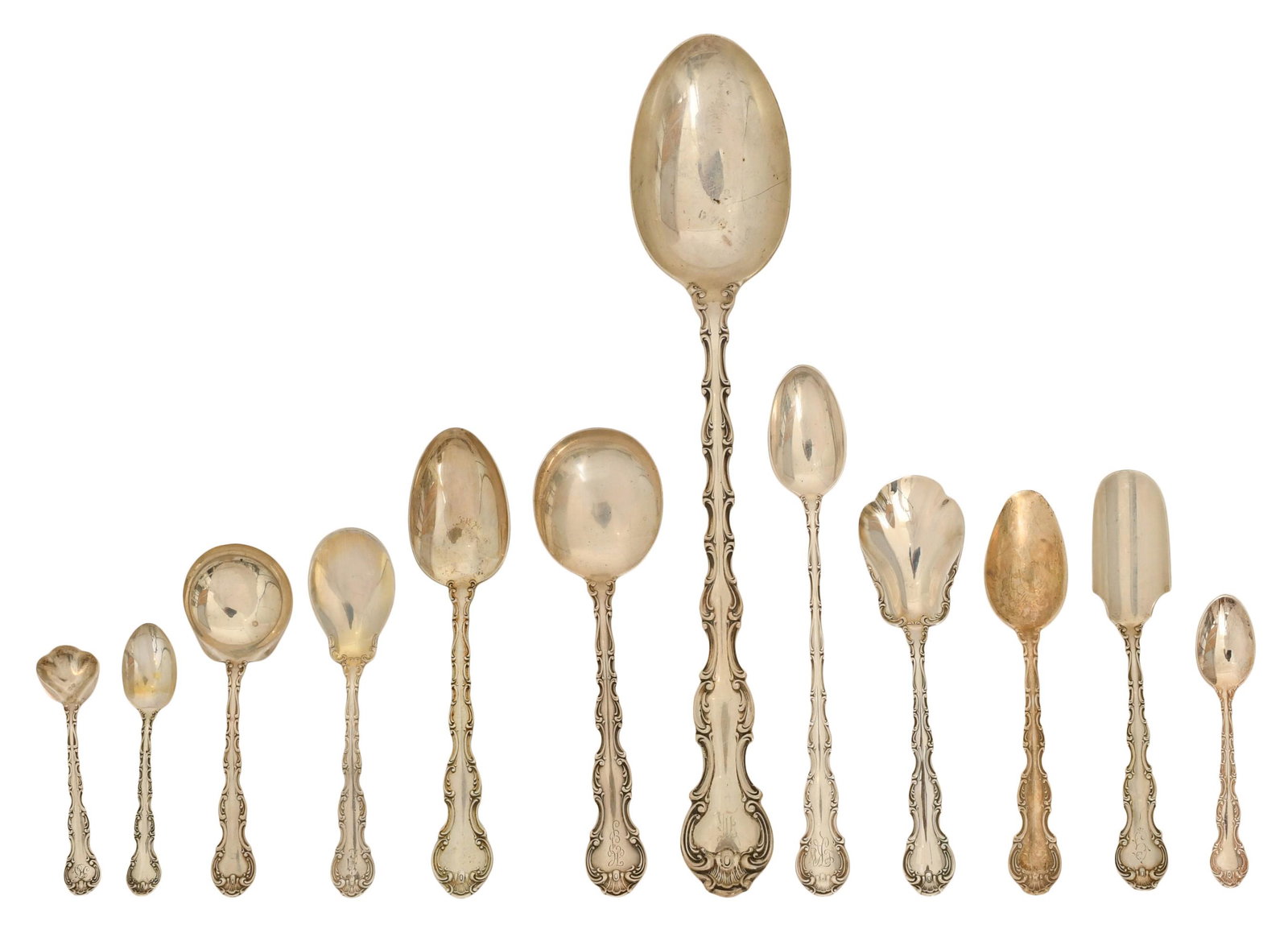 Gorham Mfg. Co. Sterling Silver "Strasbourg" Flatware Set, 244 Pieces: Gorham Mfg. Co."Strasbourg" Flatware Set, 244 Piecesearly 20th centurysterling silvereach piece marked7 1/2 in. long (dinner fork), 9 in. long (dinner knife)approximately 257.84 troy ounces