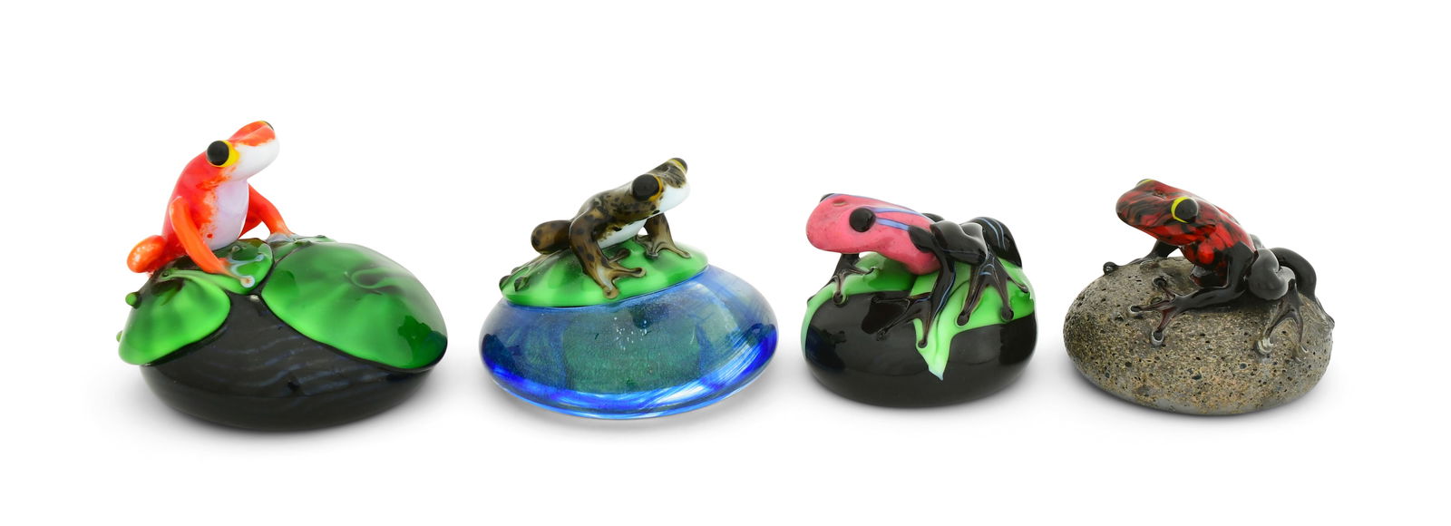 Four Orient & Flume Art Glass Paperweights, Black Legged Frog, Green Spotted Frog, Pink Poison Frog (1 of 4)