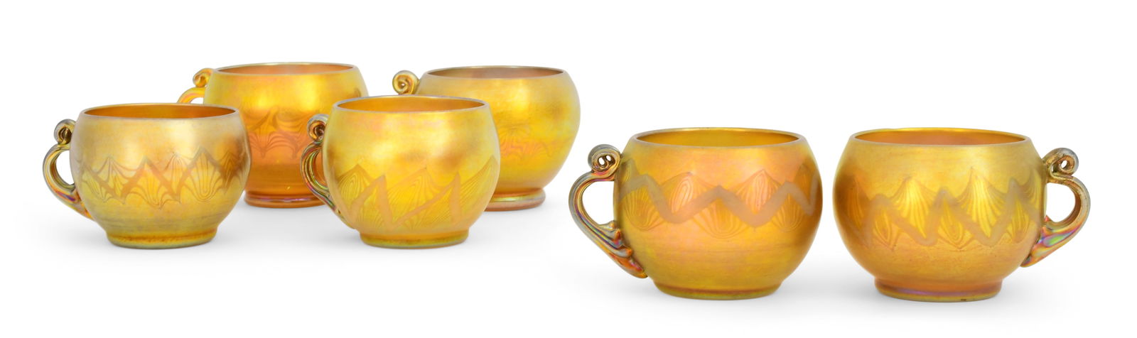 Six Tiffany Studios Favrile Glass Decorated Punch Cups (1 of 4)