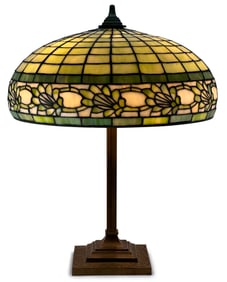 Gorham/Amboy Works Foliate Border Table Lamp