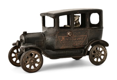 Arcade Mfg. Co. Cast Iron Model T Sedan Toy Car