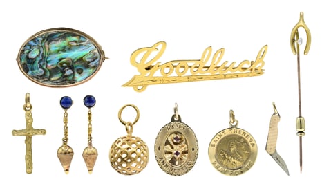 Group of Gold Jewelry