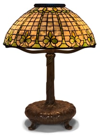 Tiffany Studios "Fleur-De-Lis" Table Lamp