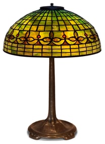 Tiffany Studios "Fleur-De-Lis" Table Lamp