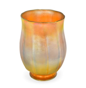 Tiffany Studios Favrile Glass "Tulip" Shade